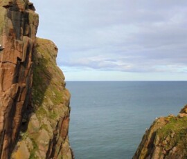 The puzzling granite buttress at Longaven, Peterhead. Rock Climbing in Aberdeen